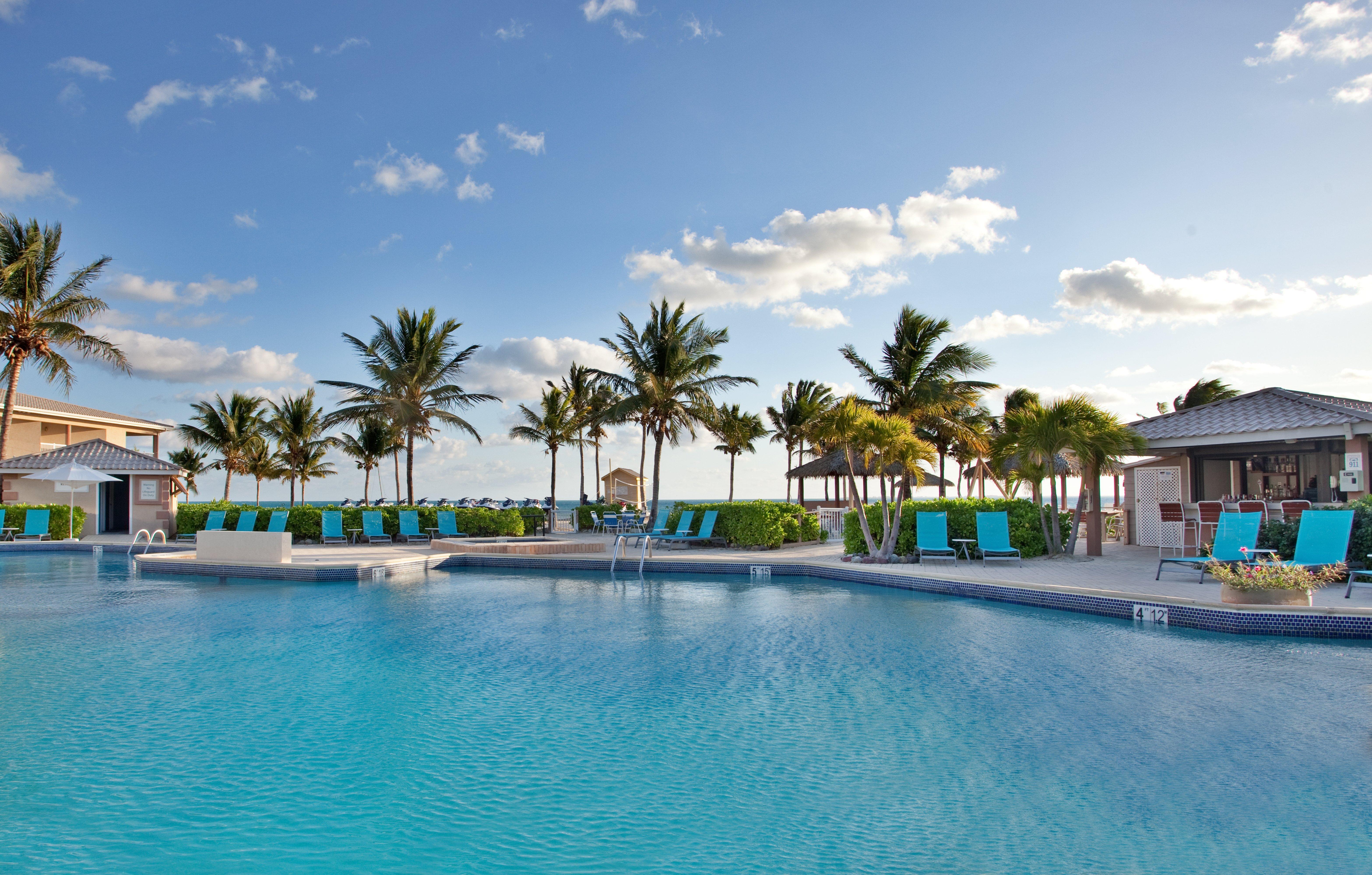 Holiday Inn Resort Grand Cayman, An Ihg Hotel (Adults Only) West Bay Екстер'єр фото